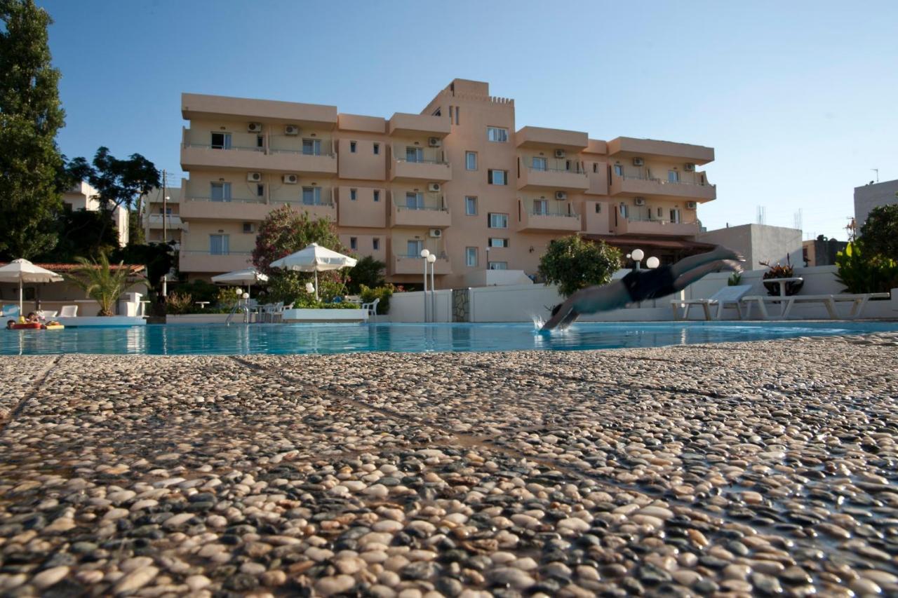 Albatross Hotel Малеме Экстерьер фото