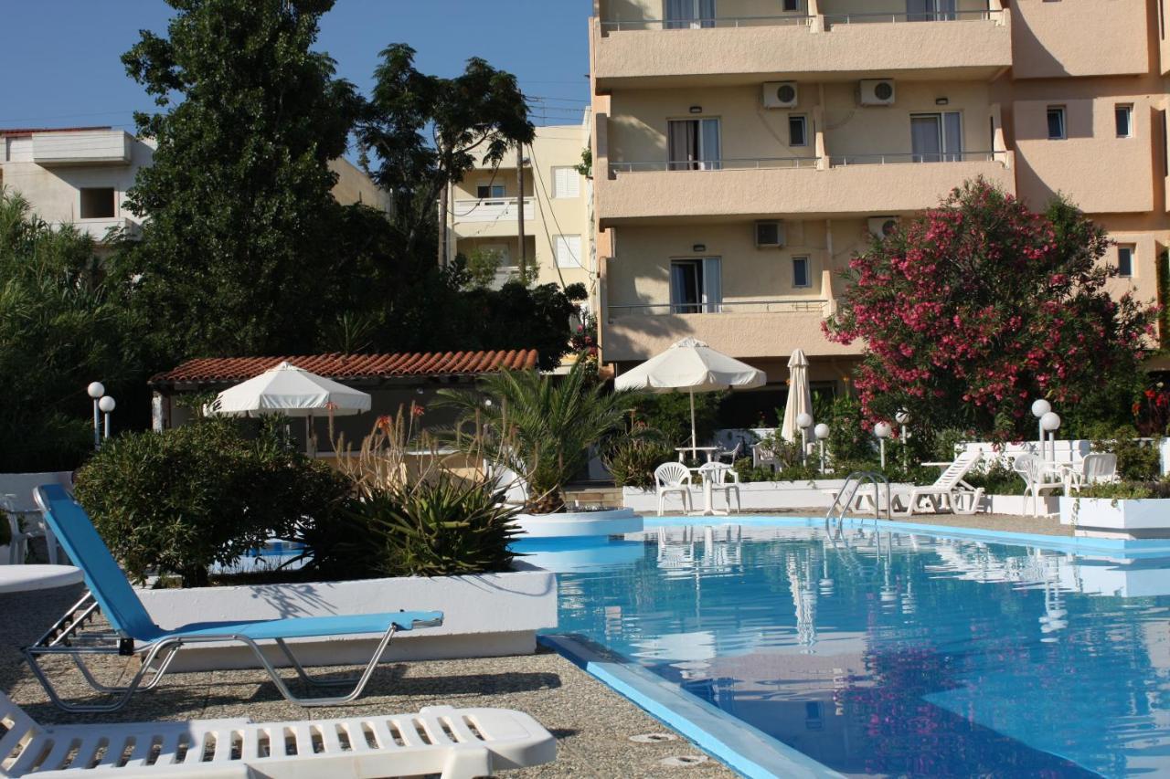 Albatross Hotel Малеме Экстерьер фото