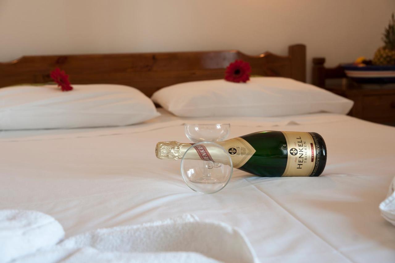 Albatross Hotel Малеме Экстерьер фото